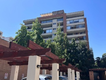 Departamento en venta en Avenida Las Condes 12725, Las Condes - 3 dormitorios, 3 baños