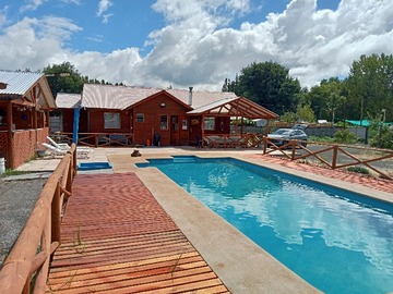 Parcela en venta en Casa en Condominio con Piscina y Acceso Privado a Laguna Avendaño - 3 dormitorios, 2 baños