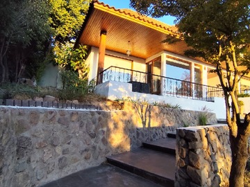 Casa en venta en Espectacular casa con vista panorámica reina alta, La Reina - 7 dormitorios, 6 baños