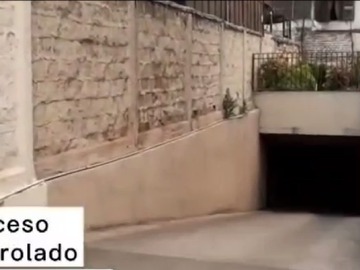 Estacionamiento en venta en Dublé Almeyda con Av. Irarrázaval, Ñuñoa