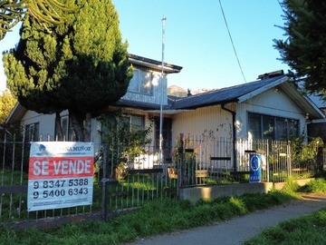 Casa en venta en Monrreal 260, Coyhaique - 4 dormitorios, 1 baño