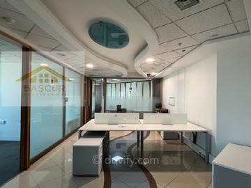 Oficina en arriendo mensual en Miraflores 383, Santiago - 5 dormitorios, 4 baños