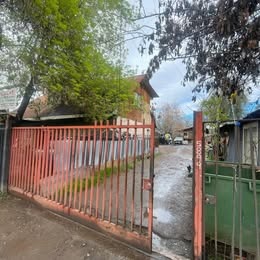 Terreno en venta en Terreno Comercial/Residencial con Arriendos Activos la Florida