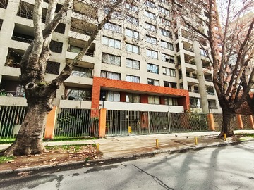 Departamento en arriendo mensual en Departamento de 3 Dormitorios, 2 Baños, Estacionamiento y Bodega. - 3 dormitorios, 2 baños