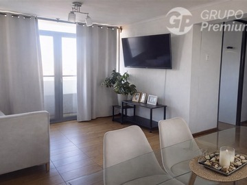 Departamento en venta en Amplio departamento 3D con cocina independiente y balcón en Estación Central, Estación Central - 3 dormitorios, 1 baño