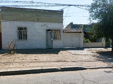 Casa en venta en Gran terreno. Autopista Central. Av. Mapocho (171702), Quinta Normal - 7 dormitorios, 3 baños