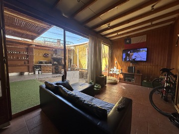Casa en arriendo mensual en Atacama 2400, Antofagasta - 4 dormitorios, 3 baños