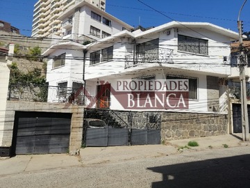 Casa en venta en Viña del mar, Viña del Mar - 5 dormitorios, 2 baños