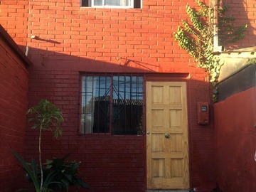 Casa en venta en Portales/Esmeralda, San Bernardo - 3 dormitorios, 1 baño