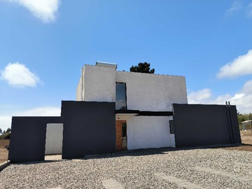 Casa en venta en Las vertientes ,av del mar (74975), Santo Domingo - 3 dormitorios, 3 baños