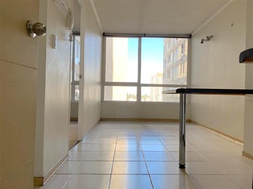 Departamento en venta en Entre calles pedro lagos y calle victoria, Santiago - 1 dormitorio, 1 baño