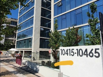 Estacionamiento en arriendo mensual en Av. Las Condes 10465, Las Condes - 1 dormitorio, 1 baño