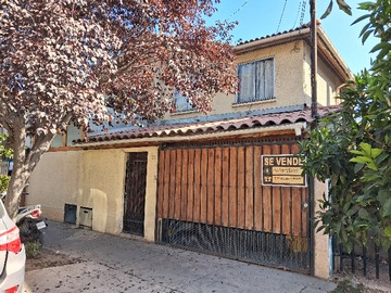 Casa en venta en Granada 363, Quilicura - 4 dormitorios, 2 baños