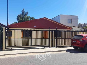 Casa en venta en Las palmas, Villa Alemana - 3 dormitorios, 1 baño