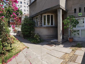 Oficina en arriendo mensual en Oficina con buen terreno arriendo (116288), Ñuñoa - 6 dormitorios, 2 baños