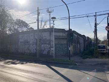 Local Comercial en venta en Estación Metro Gruta Lourdes, Quinta Normal - 4 dormitorios, 2 baños