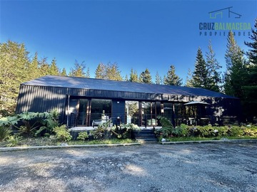 Casa en venta en km 36 camino a Ensenada, Puerto Varas - 3 dormitorios, 4 baños