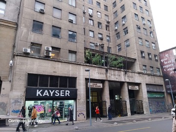 Oficina en venta en Compañía de Jesús 1068, Santiago - 1 dormitorio, 1 baño