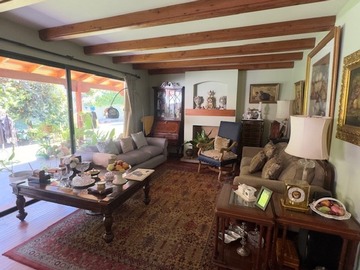 Casa en venta en Santa María Manquehue Plano, Vitacura - 6 dormitorios, 5 baños
