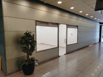 Arriendo Mensual / Local Comercial / Santiago