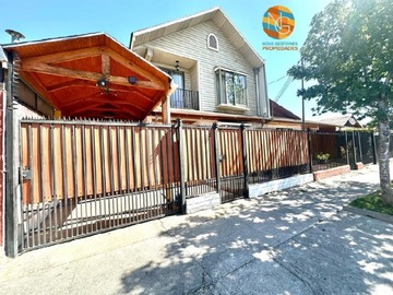Casa en venta en Se vende casa de 2 pisos, 4d+2b, puente alto., Puente Alto - 4 dormitorios, 2 baños