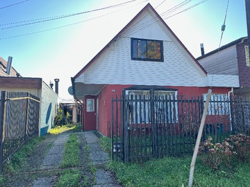 Casa en arriendo mensual en Guillermo Lunecke Gatica, Valdivia - 3 dormitorios, 2 baños