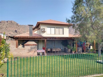 Venta / Casa / Colina