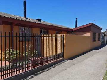 Casa en venta en Casa grande, buenas terminaciones Denavi sur (170299), Talcahuano - 4 dormitorios, 1 baño