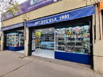 Local Comercial en arriendo mensual en Calle Monumento con calle Chacabuco. Plaza de Maipú., Maipú - 2 baños