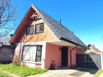 Casa en arriendo mensual en Cataluña, Los Ángeles - 3 dormitorios, 3 baños