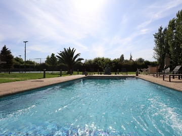 Casa en venta en Colina, Colina - 5 dormitorios, 6 baños