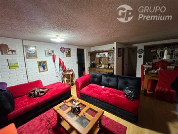 Casa en venta en Covadonga casa bien cuidada, con departamento en 2do piso, Pudahuel - 4 dormitorios, 2 baños