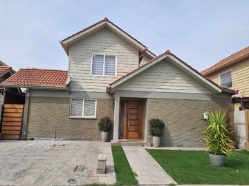Casa en venta en Bella Casa Condominio los Coihues, Larapinta Lampa - 3 dormitorios, 3 baños
