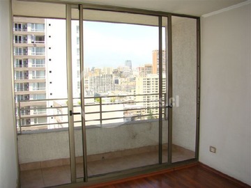 Departamento en arriendo mensual en San Pablo / San Martín, Santiago - 2 dormitorios, 1 baño