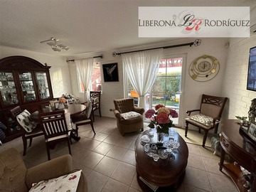 Casa en venta en Casa en condominio de Curauma, Valparaíso - 3 dormitorios, 3 baños