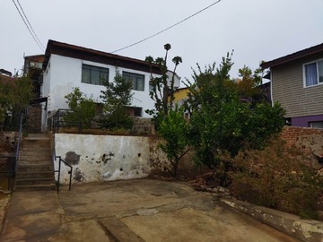 Casa en venta en Valparaíso, Valparaíso - 5 dormitorios, 2 baños
