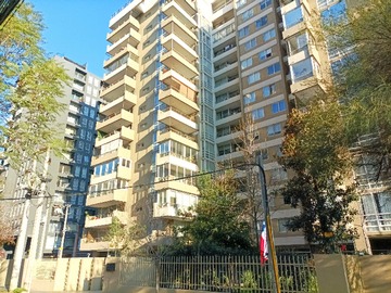 Departamento en venta en Departamento en Los Clarines, Av. Macul (169964), Macul - 2 dormitorios, 2 baños