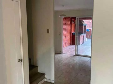 Casa en arriendo mensual en Estilo y Comodidad en Cada Rincón del Hogar (174207), Lampa - 3 dormitorios, 3 baños