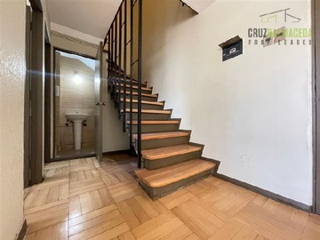 Departamento en venta en San Eugenio, Ñuñoa - 4 dormitorios, 2 baños