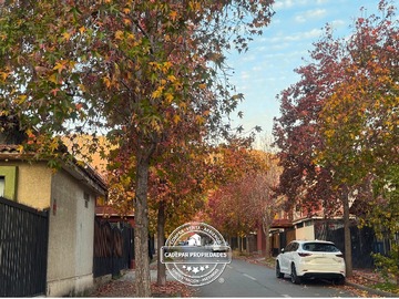 Casa en venta en San Josafat, La Florida - 3 dormitorios, 2 baños