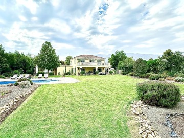 Casa en venta en Colina, Las Brisas, Colina - 4 dormitorios, 3 baños