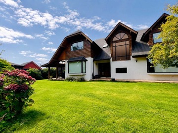 Casa en venta en Casa-encinas de pilauco (171032), Osorno - 5 dormitorios, 3 baños