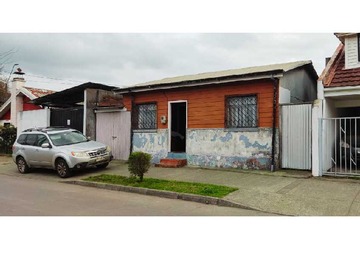 Casa en venta en Casa para remodelar en Coronel (177686), Concepción - 3 dormitorios, 1 baño