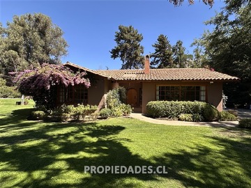 Parcela en venta en Condominio Rinconada del Principal, Pirque - 5 dormitorios, 4 baños