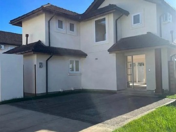 Casa en venta en Talca, Talca - 3 dormitorios, 2 baños