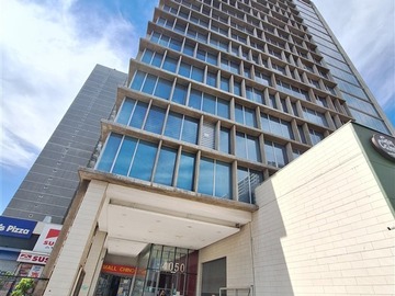 Oficina en venta en Alameda 4050, Estación Central - Metro San Alberto Hurtado, Estación Central - 1 dormitorio, 1 baño