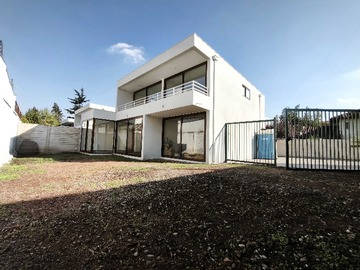Casa en venta en Venta directa inmobiliaria sin comision (170745), La Reina - 3 dormitorios, 3 baños