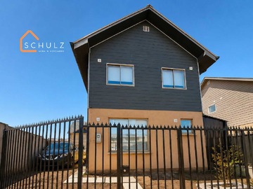 Casa en arriendo mensual en Casa en arriendo en Villa Bicentenario (169619), Talca - 4 dormitorios, 2 baños
