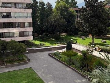 Departamento en venta en Amplio Departamento frente a Clínica Alemana (175323), Vitacura - 4 dormitorios, 3 baños