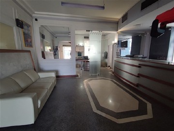 Local Comercial en venta en Av. Francisco Bilbao, Providencia, Providencia - 12 baños